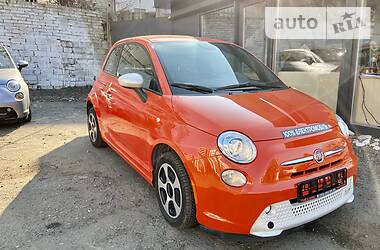 Хетчбек Fiat 500e 2015 в 