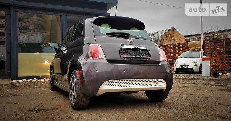 Хетчбек Fiat 500e 2016 в Києві