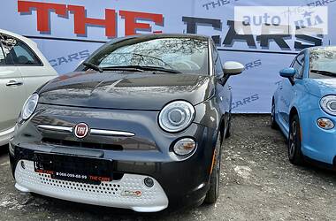Хэтчбек Fiat 500e 2016 в 