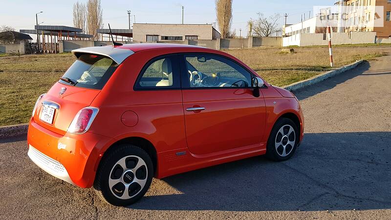 Хетчбек Fiat 500e 2016 в Миколаєві