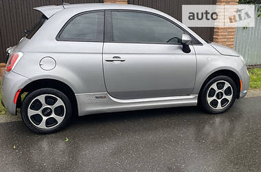 Хэтчбек Fiat 500e 2015 в Киеве