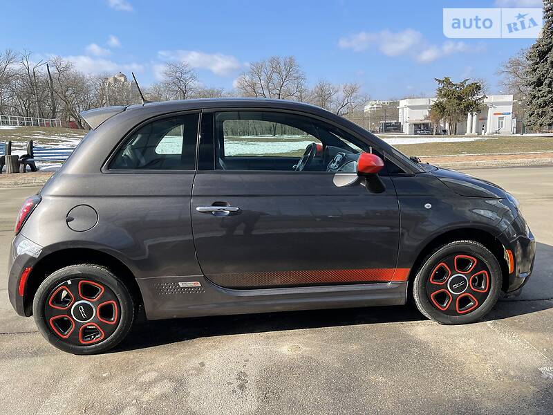 Хэтчбек Fiat 500e 2017 в Одессе