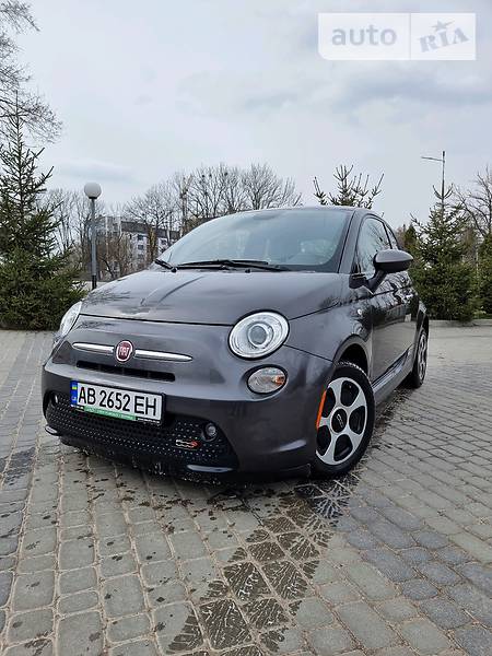 Хэтчбек Fiat 500e 2015 в Виннице