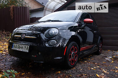 Хэтчбек Fiat 500e 2013 в Киеве