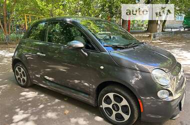 Хэтчбек Fiat 500e 2014 в Киеве