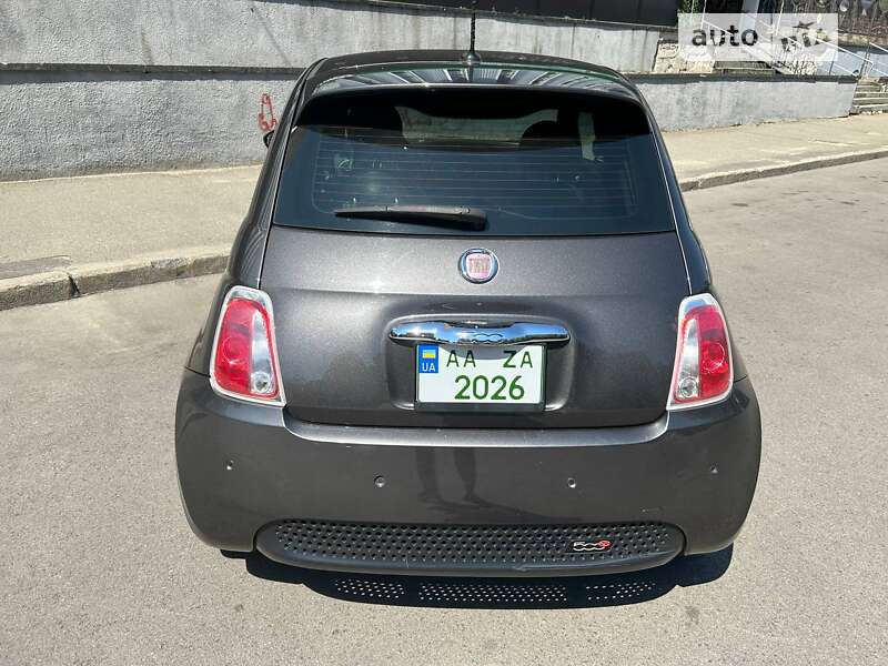 Хэтчбек Fiat 500e 2014 в Киеве