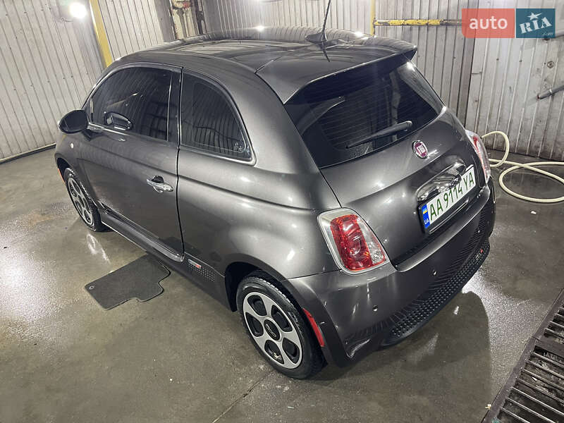 Хэтчбек Fiat 500e 2017 в Киеве