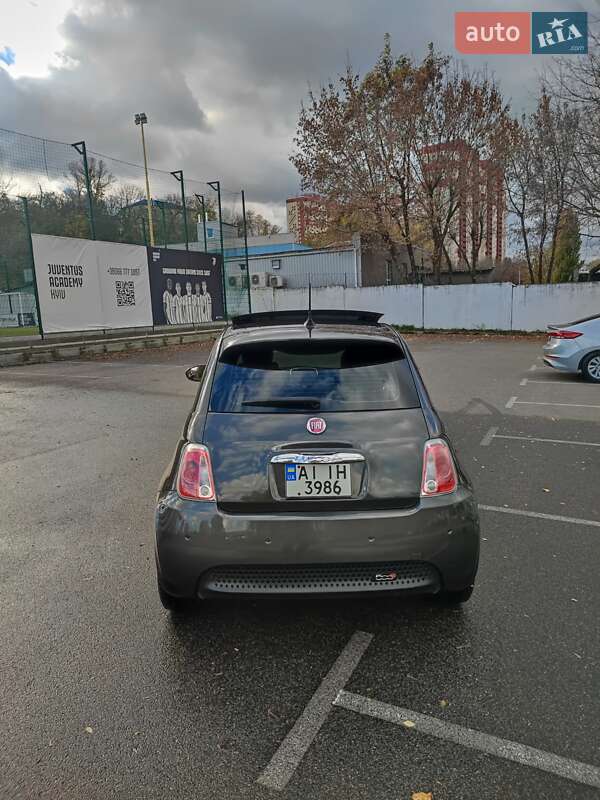 Хетчбек Fiat 500e 2015 в Києві