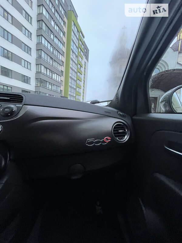 Хэтчбек Fiat 500e 2015 в Тернополе