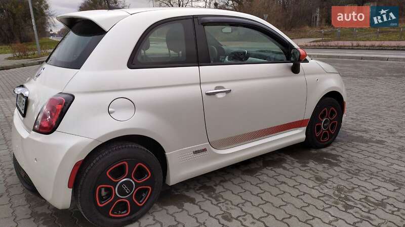 Хэтчбек Fiat 500e 2016 в Львове