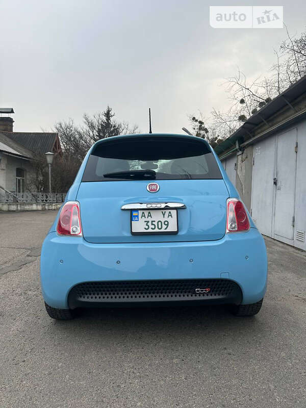 Хэтчбек Fiat 500e 2016 в Киеве фото 10 Хэтчбек Fiat 500e 2016 в Киеве