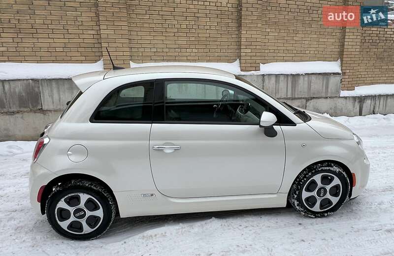 Хэтчбек Fiat 500e 2017 в Киеве