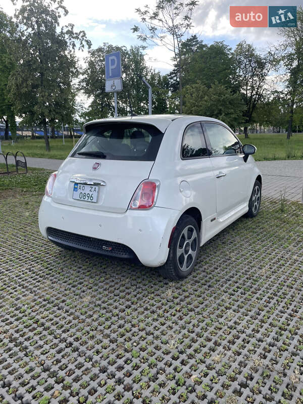 Хэтчбек Fiat 500e 2015 в Мукачево
