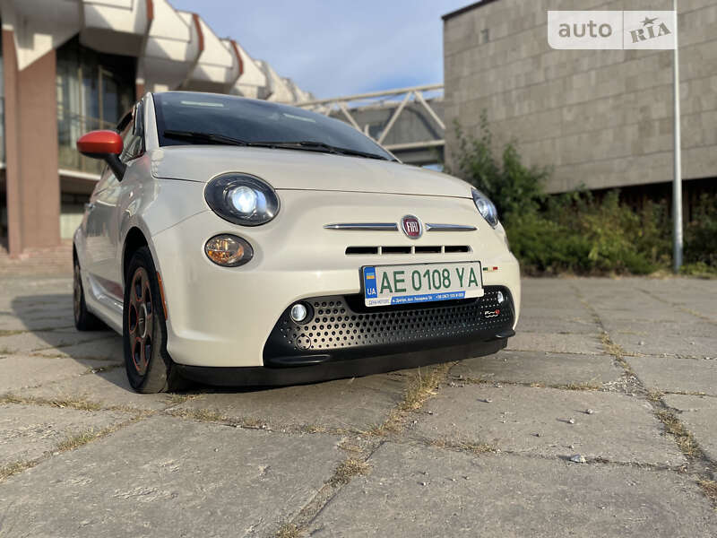 Fiat 500e 2014