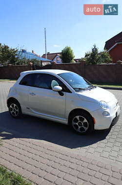 Хэтчбек Fiat 500e 2013 в 