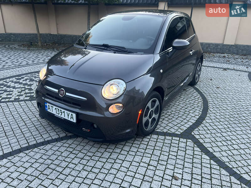 Хэтчбек Fiat 500e 2015 в Косове