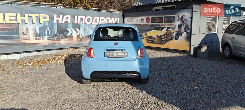 Хэтчбек Fiat 500e 2016 в Киеве