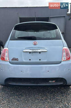 Хэтчбек Fiat 500e 2015 в 