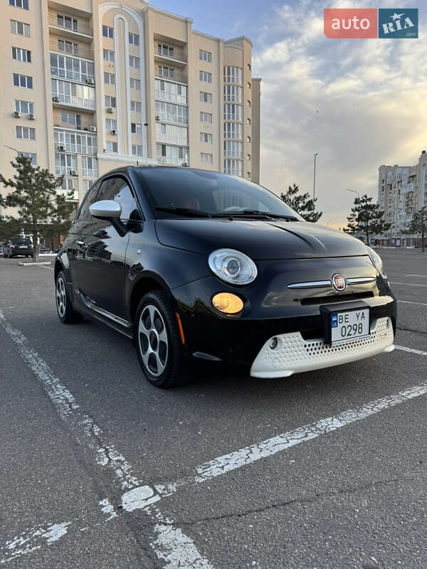 Хетчбек Fiat 500e 2013 в Миколаєві