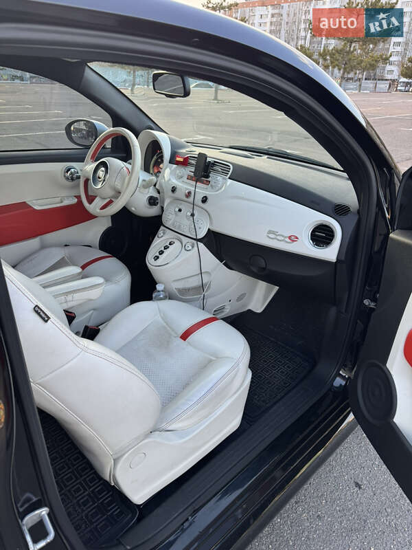 Хетчбек Fiat 500e 2013 в Миколаєві