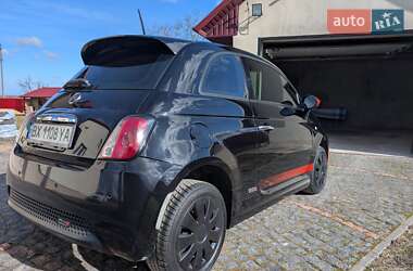 Хэтчбек Fiat 500e 2014 в 