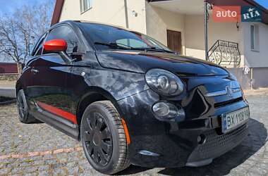 Хэтчбек Fiat 500e 2014 в 