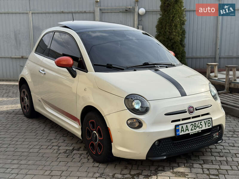 Хетчбек Fiat 500e 2013 в 