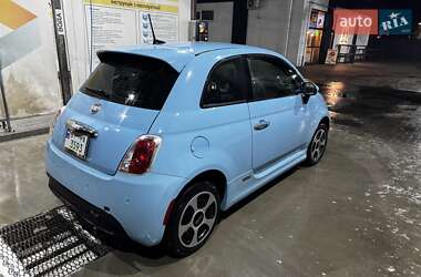 Хэтчбек Fiat 500e 2016 в 