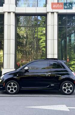 Хэтчбек Fiat 500e 2017 в 