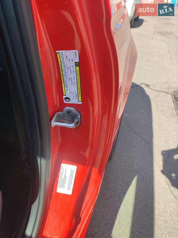 Хэтчбек Fiat 500e 2014 в Киеве