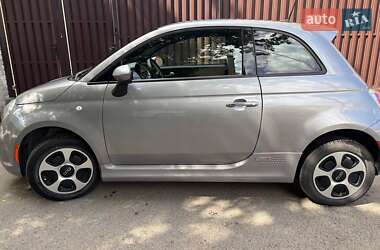 Хэтчбек Fiat 500e 2016 в 