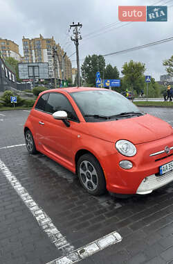 Хэтчбек Fiat 500e 2016 в 