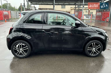 Хэтчбек Fiat 500e 2021 в 
