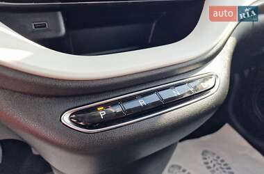 Хэтчбек Fiat 500e 2022 в 