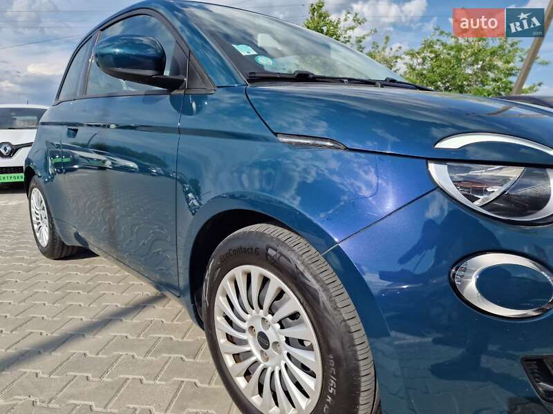 Хэтчбек Fiat 500e 2022 в Виннице