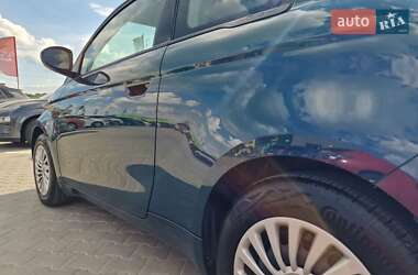Хэтчбек Fiat 500e 2022 в 