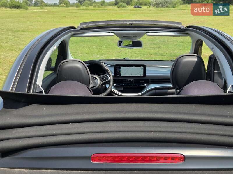 Кабриолет Fiat 500e 2023 в Киеве