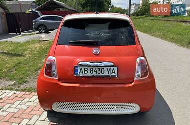 Хэтчбек Fiat 500e 2015 в 
