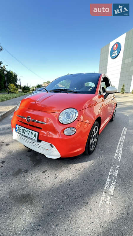 Хэтчбек Fiat 500e 2015 в Кривом Роге