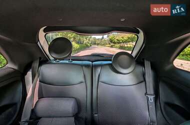 Хэтчбек Fiat 500e 2015 в 