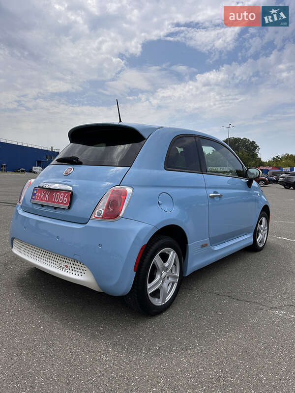 Хэтчбек Fiat 500e 2016 в Киеве