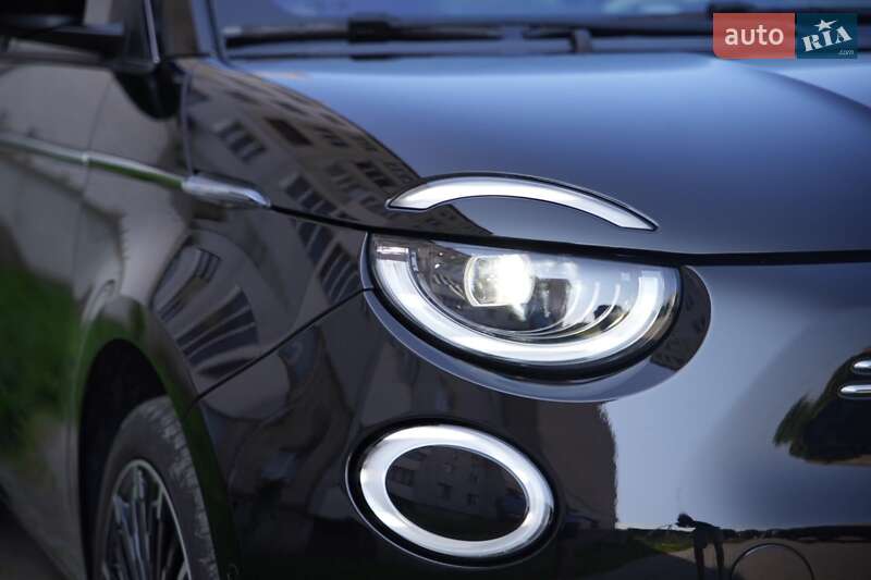 Хэтчбек Fiat 500e 2023 в Львове
