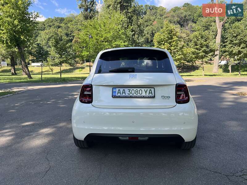 Хэтчбек Fiat 500e 2021 в Киеве фото 9 Хэтчбек Fiat 500e 2021 в Киеве