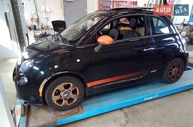 Хетчбек Fiat 500e 2015 в 