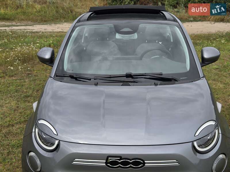 Кабриолет Fiat 500e 2023 в Киеве