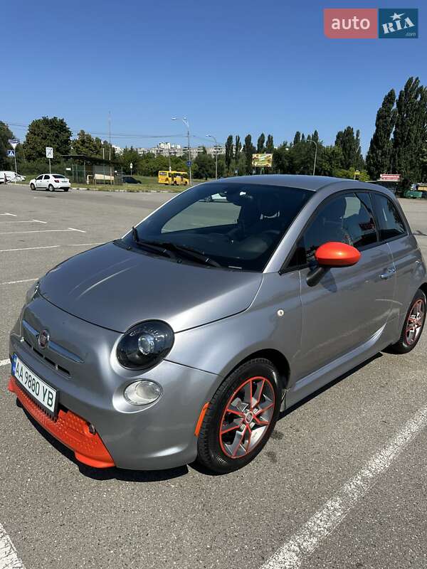 Хэтчбек Fiat 500e 2016 в Киеве фото 13 Хэтчбек Fiat 500e 2016 в Киеве