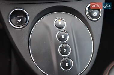 Хэтчбек Fiat 500e 2015 в 