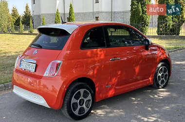 Хэтчбек Fiat 500e 2013 в 