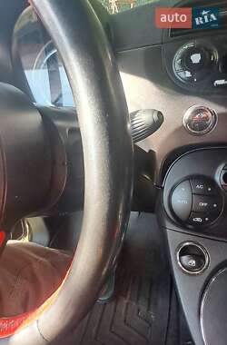 Хэтчбек Fiat 500e 2014 в 