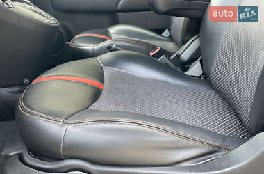 Хэтчбек Fiat 500e 2014 в 